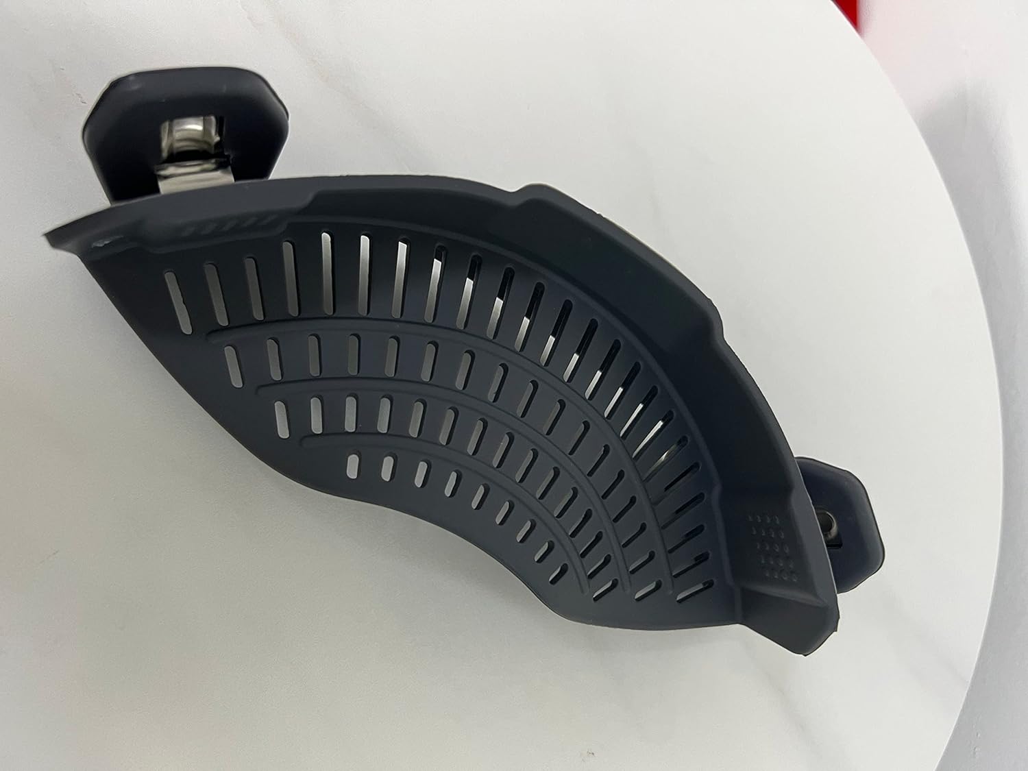 Clip On Silicone Strainer, Pasta Strainer, Clip on Food Strainer, Kitchen Strainer Clip On Silicone Strainer, Pasta Strainer, Clip on Food Strainer, Kitchen Strainer